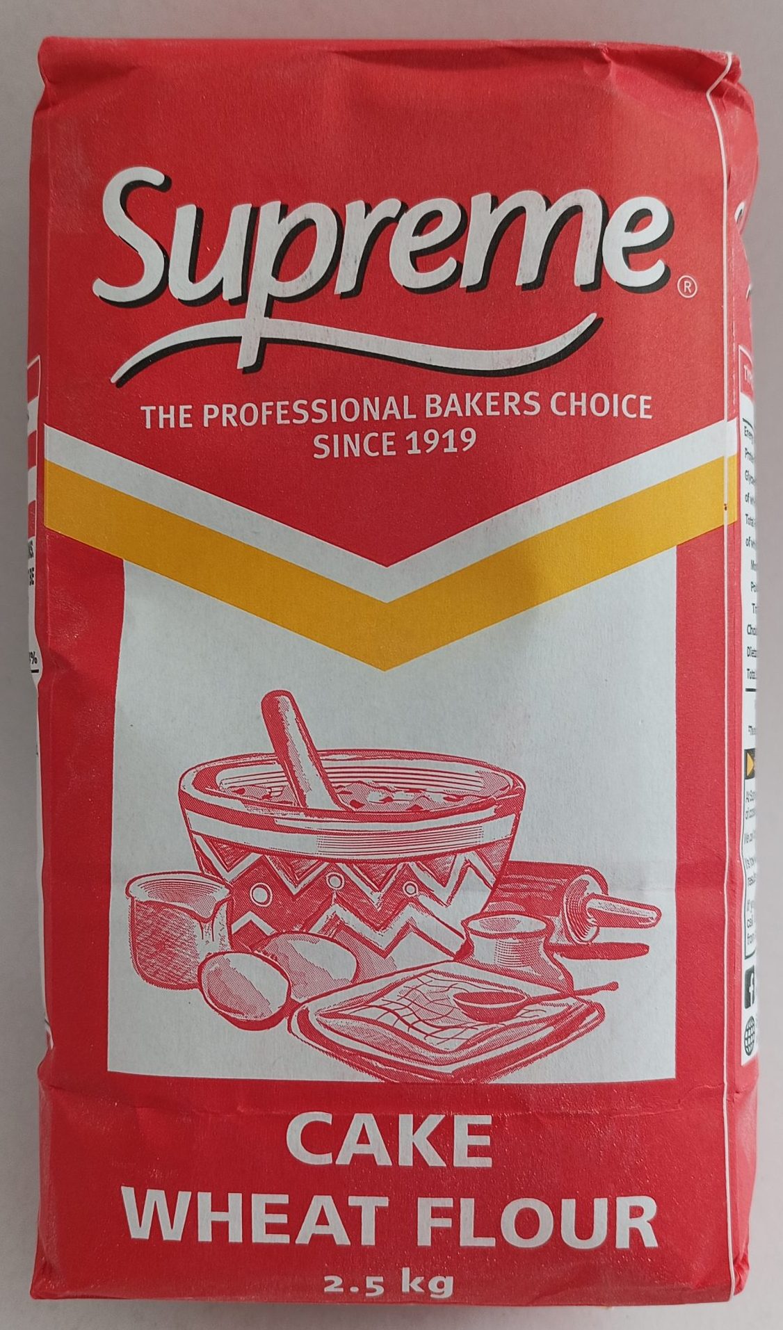 Betty Crocker Supermoist Supreme Vanilla Cake, Premium Edition, 510 g :  Amazon.in: Grocery & Gourmet Foods
